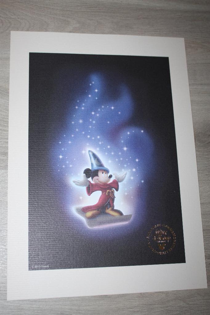 Exclusive commemorative lithograph , Mickey tovenaar 2013, Verzamelen, Ophalen of Verzenden, Mickey Mouse, Nieuw, Plaatje of Poster