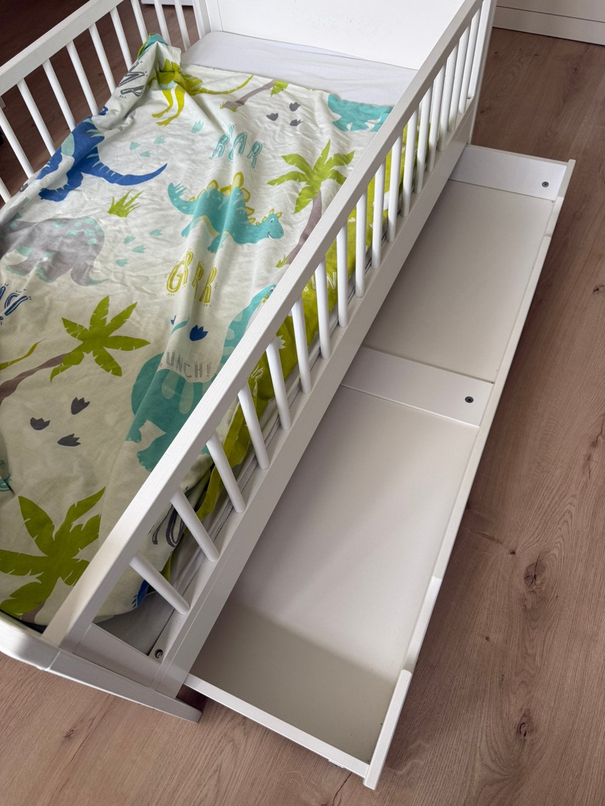 Bed met uistchuiflade Petite Amelie 140*70 incl. matras, Kinderen en Baby's, Ophalen, Gebruikt, Matras