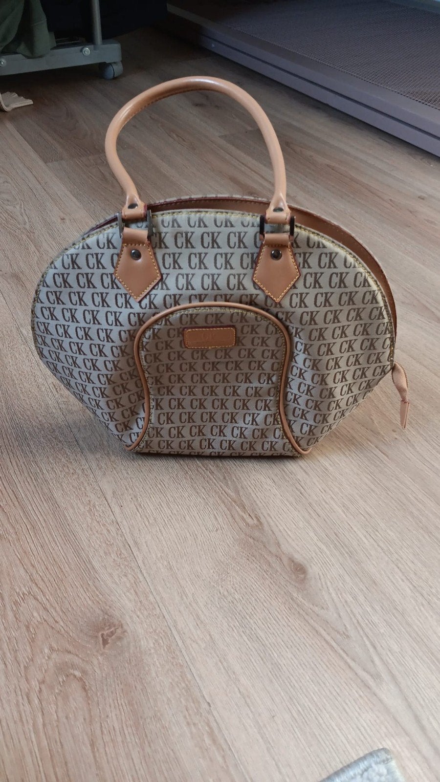 Handtas CK mag weg voor heel goedkoop!!!, Ophalen