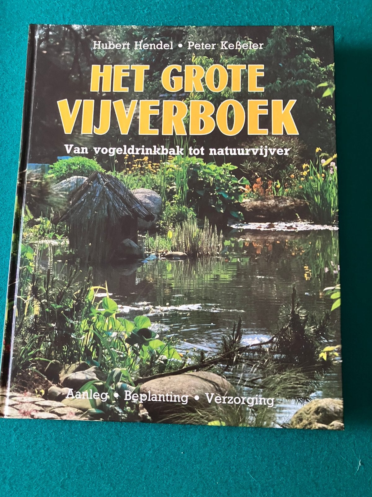 Mooi vijverboek, heel interessant, Boeken, Wonen en Tuinieren, Ophalen, Zo goed als nieuw