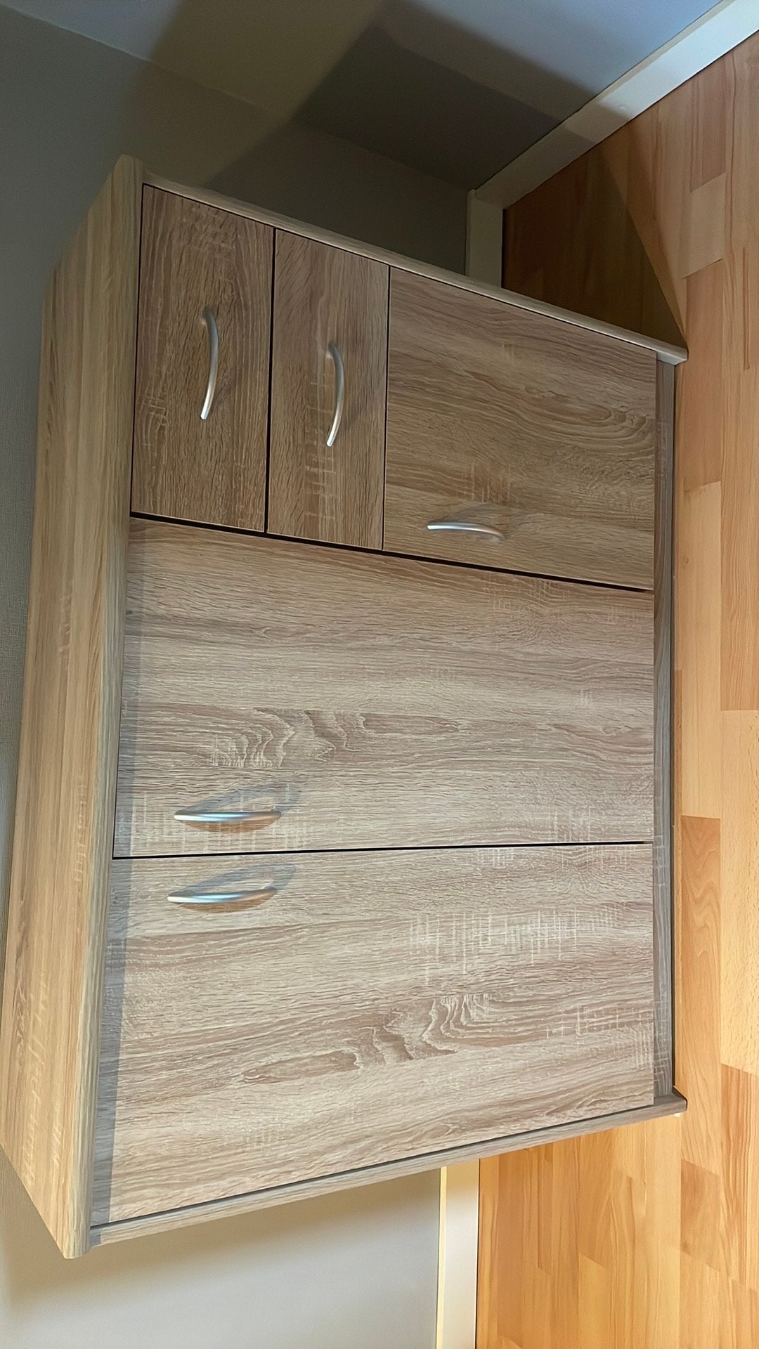 Armoire en pin, Enlèvement, Comme neuf