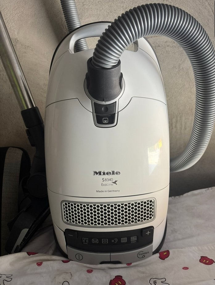 Miele stofzuiger, Ophalen, Zo goed als nieuw, Miele