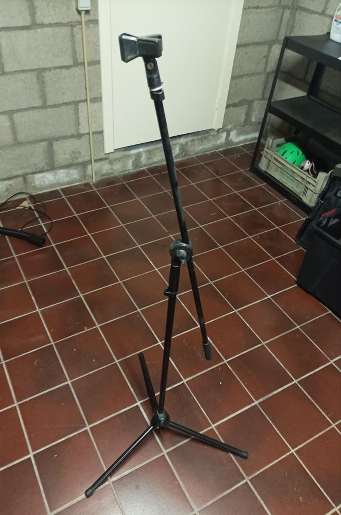 Set van 3 stevige microfoon standaarden., Musique & Instruments, Pieds, Enlèvement, Micro