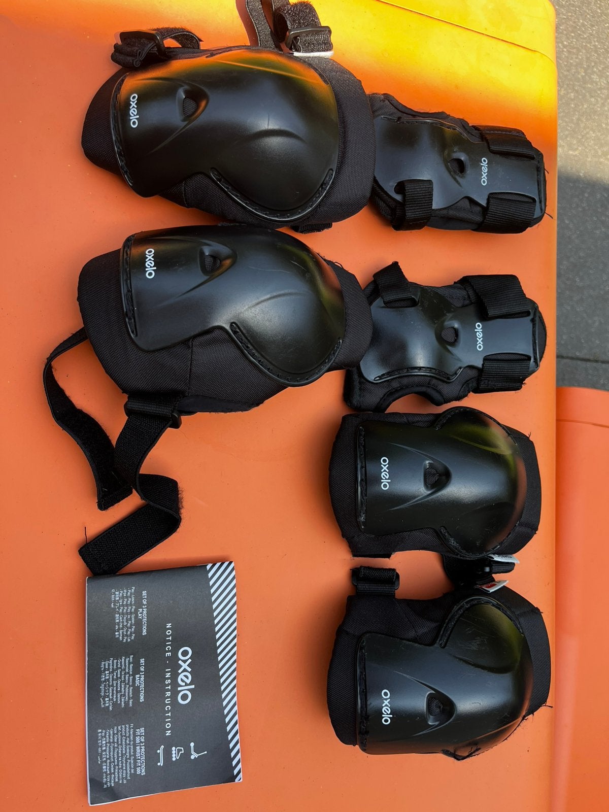 OXELO Set 3x2 beschermers kinderen, skates, step, skateboard, Enlèvement ou Envoi, Comme neuf, Enfants