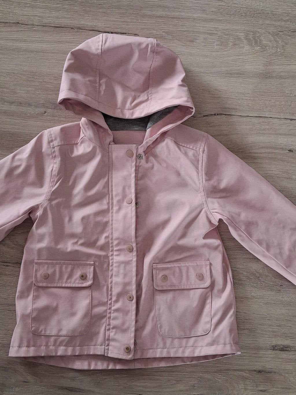 Regenjas meisje 4 jaar., Kinderen en Baby's, Kinderkleding | Maat 104, Ophalen of Verzenden, Meisje