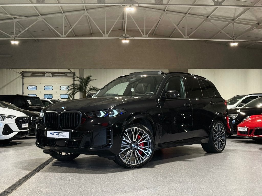 BMW x5 xDrive30d M-Sport Pro | Lichte Vracht - Garantie, Auto's, Automaat, Dealer onderhouden, 2993 cc, Zwart