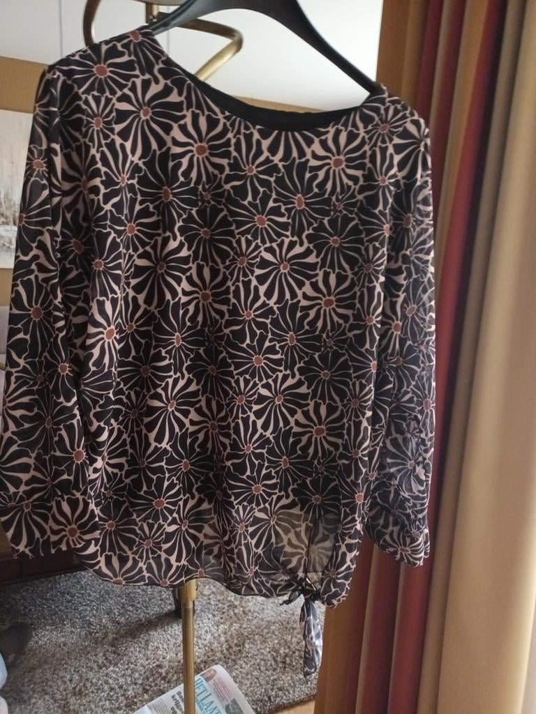 Nouveau chemisier fin en taille 44, Enlèvement ou Envoi, Taille 42/44 (L), Beige