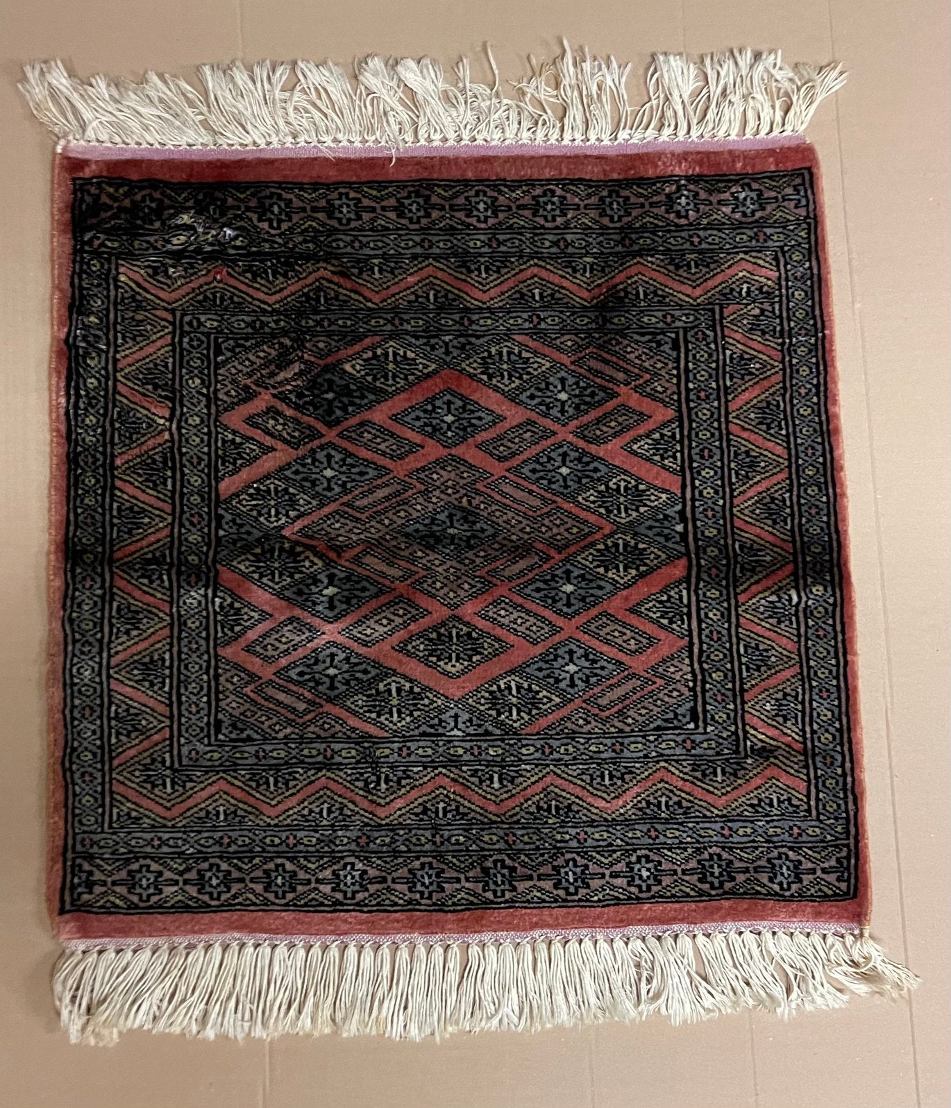 Oosters tapijtje Jadar handgeknoopt 62x61cm, Antiek en Kunst, Ophalen