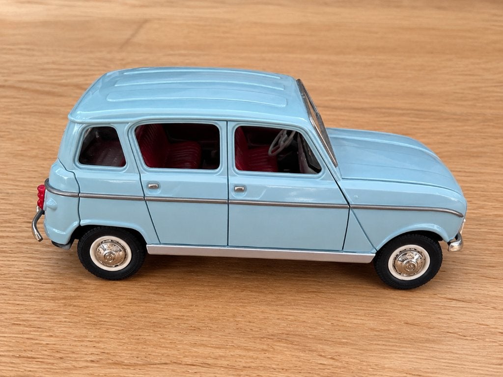 Petite voiture Joustra Renault 4L vintage — années 1960, Collections, Enlèvement ou Envoi, Utilisé