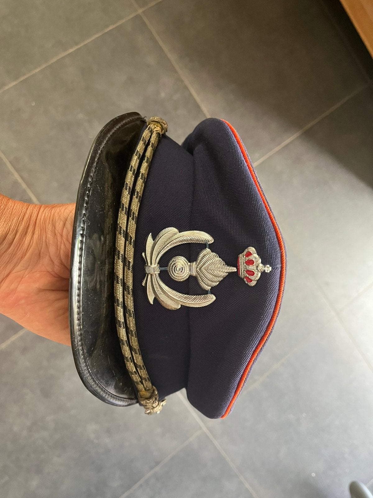 De politieman van Kepi gebruikte isho-pet, Ophalen of Verzenden