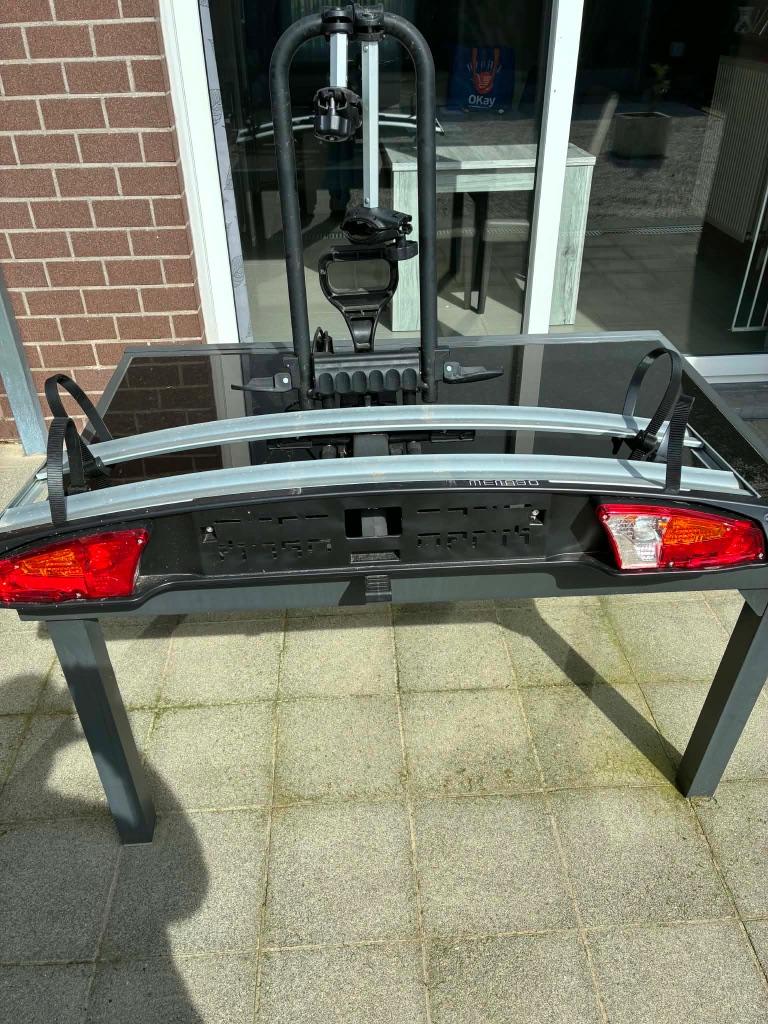 Fietsrek voor auto, Auto diversen, Fietsendragers, Ophalen, 2 fietsen, Nieuw, Trekhaakdrager