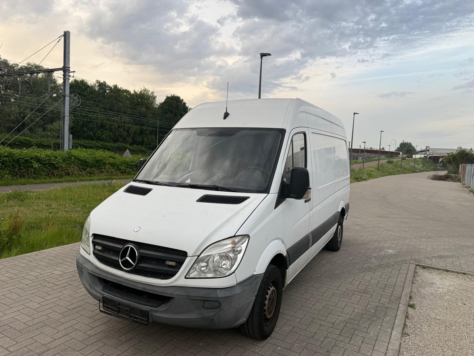MERCEDES SPRINTER 313CDI 2012 186 000 KM, INSPECTION DE LA C, Autos, Euro 5, Achat, 3 places, Boîte manuelle