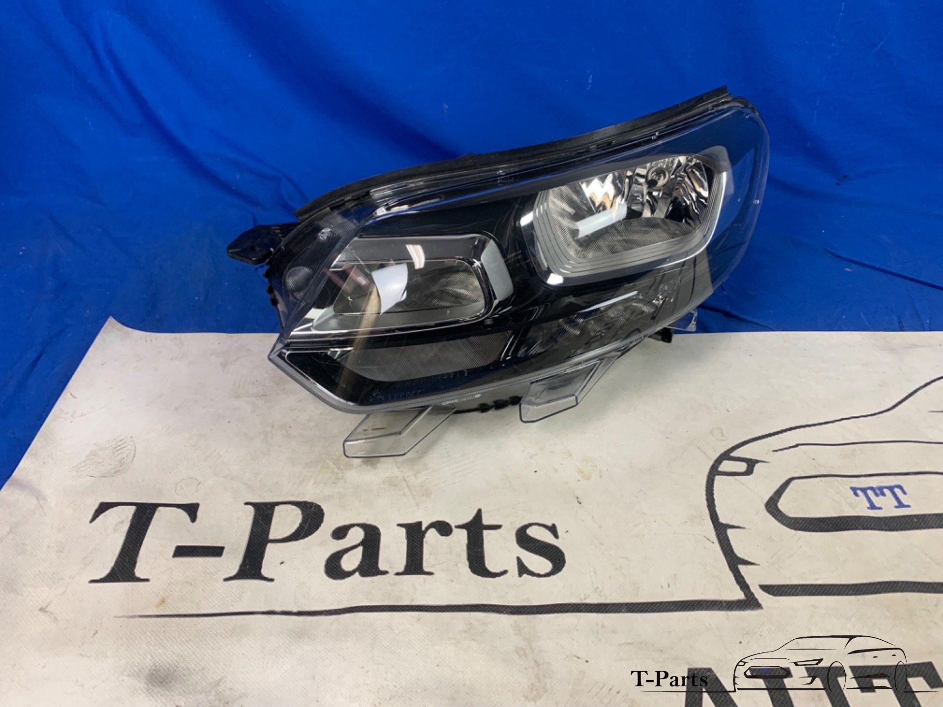 Opel vivaro citroen jumpy links koplamp 9808567780, Info@fabrikant.eu, Opel, Fabrikantstraat 1
1000 AA  Amsterdam, Fabrikant BV