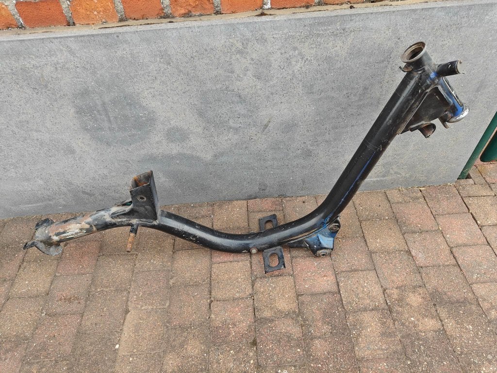 A klasse kader honda camino, Fietsen en Brommers, Brommeronderdelen | Algemeen, Ophalen, Gebruikt, Frame, Honda Camino