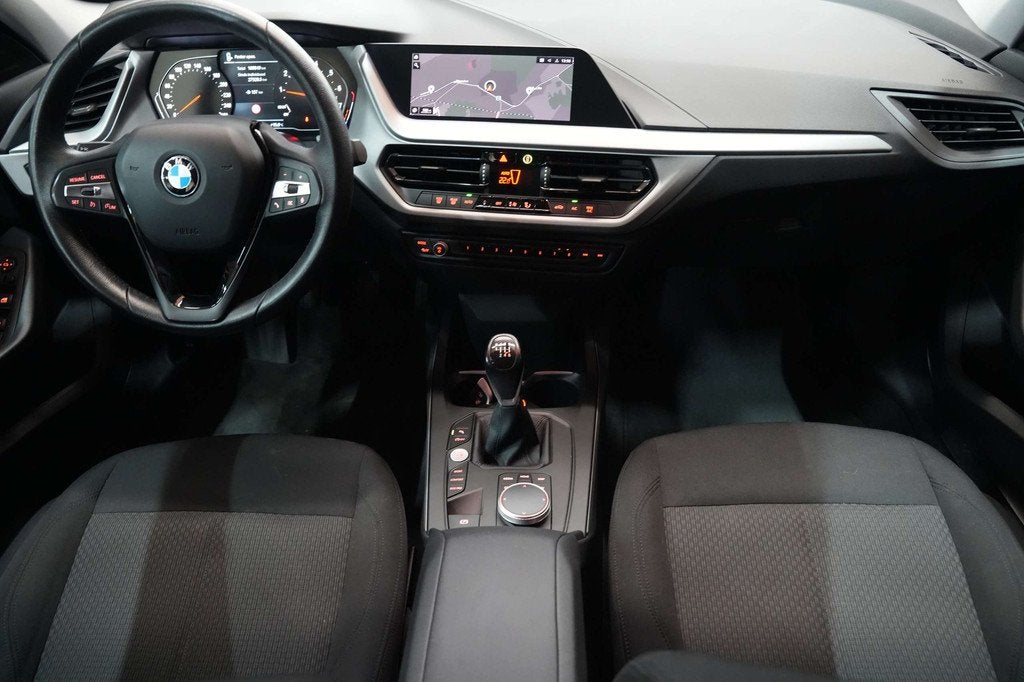 BMW 116 i Benzine EURO6d Garantie, Auto's, BMW, Bi-Xenon koplampen, Gebruikt, Bedrijf, 5 deurs