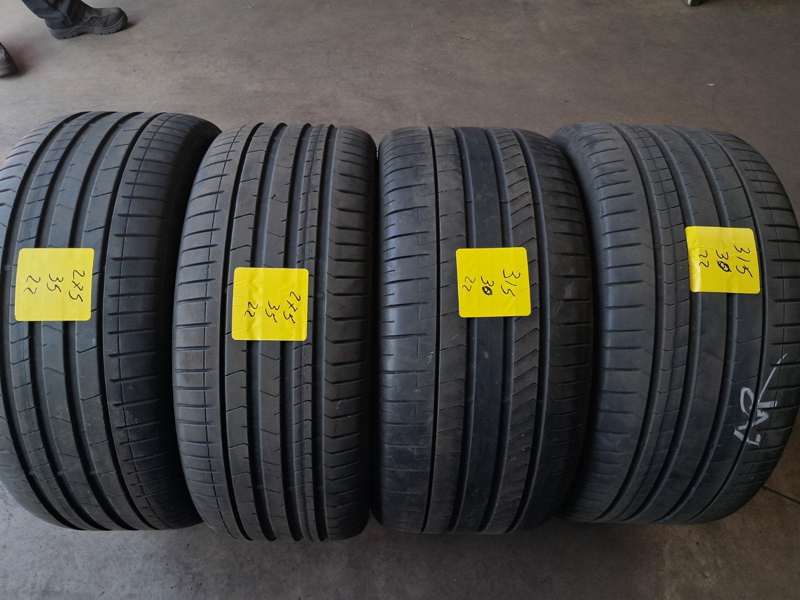 275/35R22 315/30R22 275/35/22 315/30/22, Autos : Pièces & Accessoires, Enlèvement
