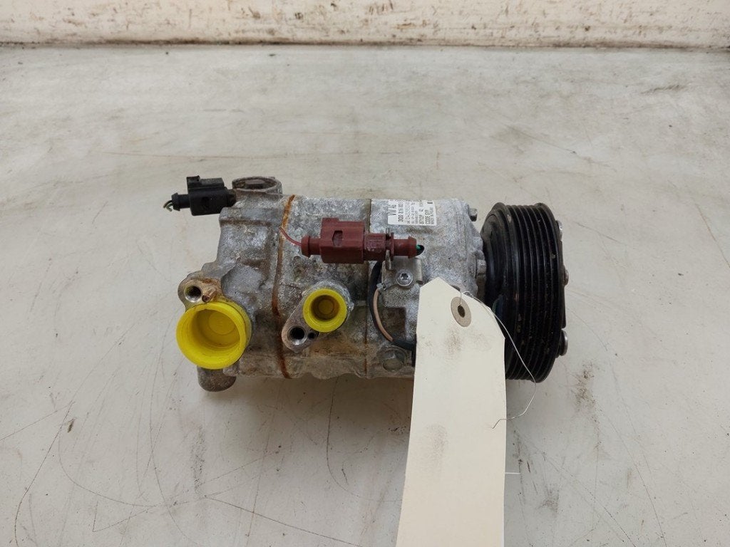 AIRCO POMP Skoda Kamiq (|3Q0816803B|3Q0816803E|3Q0816803D|), Gebruikt, Info@skoda-auto.de, Skoda, Max-Planck-Straße  3-5
64331  Weiterstadt, DE