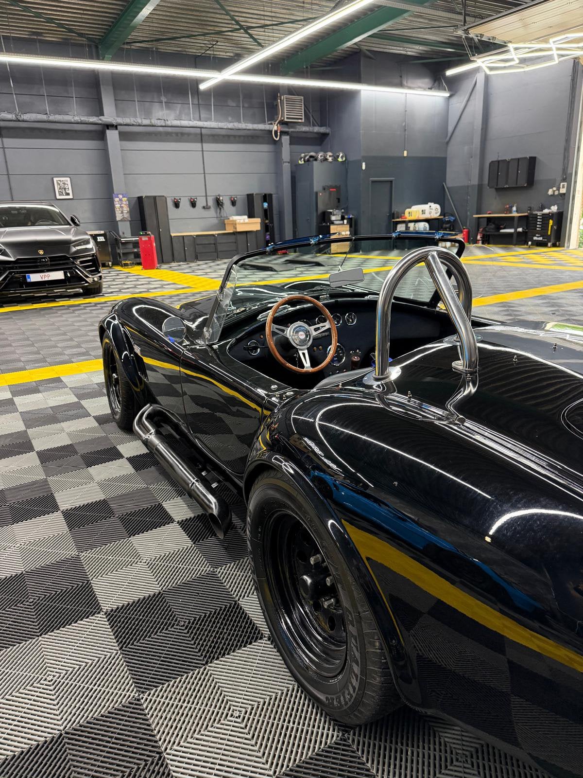 AC Cobra - Pilgrim Replica – Ford V6 – 1982 – Oldtimer belge, Autos, Cuir, Achat, 110 kW, 2 places
