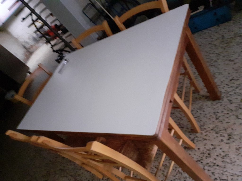 URGENT table + 5 chaises FAIRE OFFRE, Enlèvement