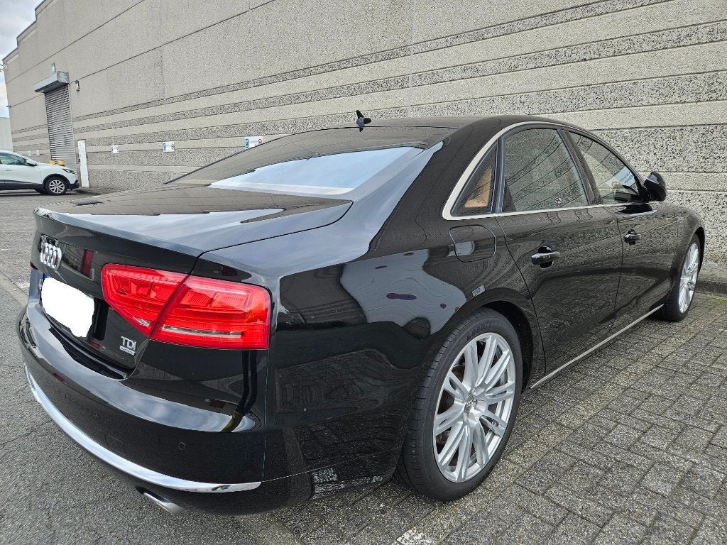 Audi A8 4.2 V8 TDI Quattro/ 1.Eig/ Audi exclusive uitvoering, Achat, 4200 cm³, Entretenue par le concessionnaire, Automatique