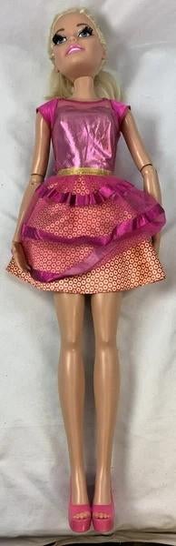 Mattel #83899 Barbie Best Fashion Friend Pop mesure 70 cm, Envoi, Comme neuf, Fashion Doll