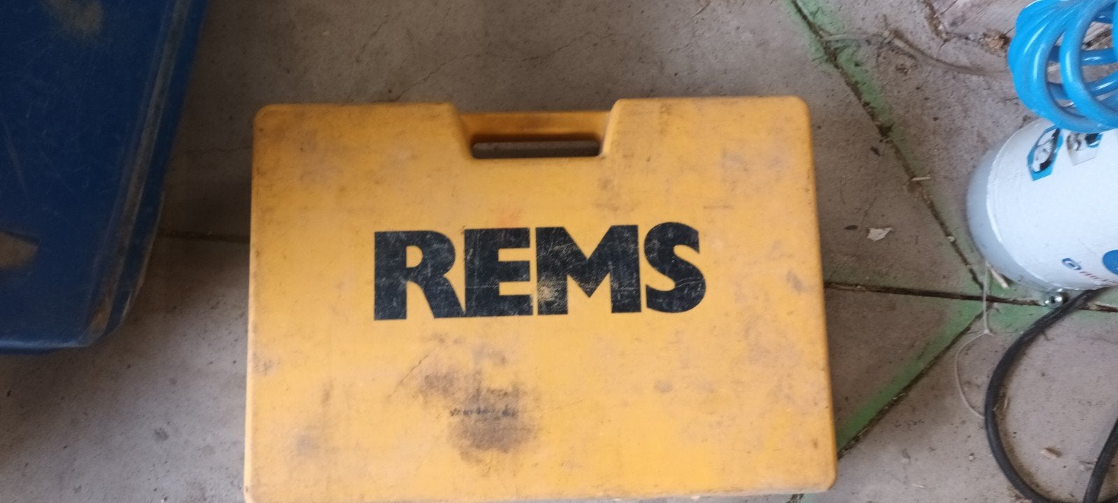 ceintreuse rems, Enlèvement, Neuf
