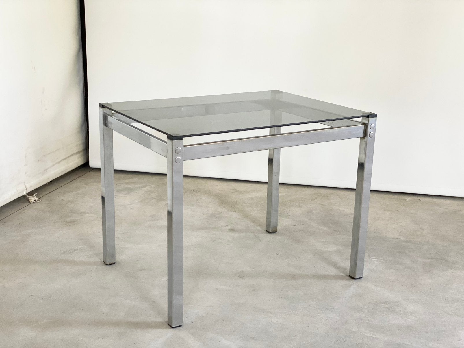 Vintage chroom sidetable, Ophalen