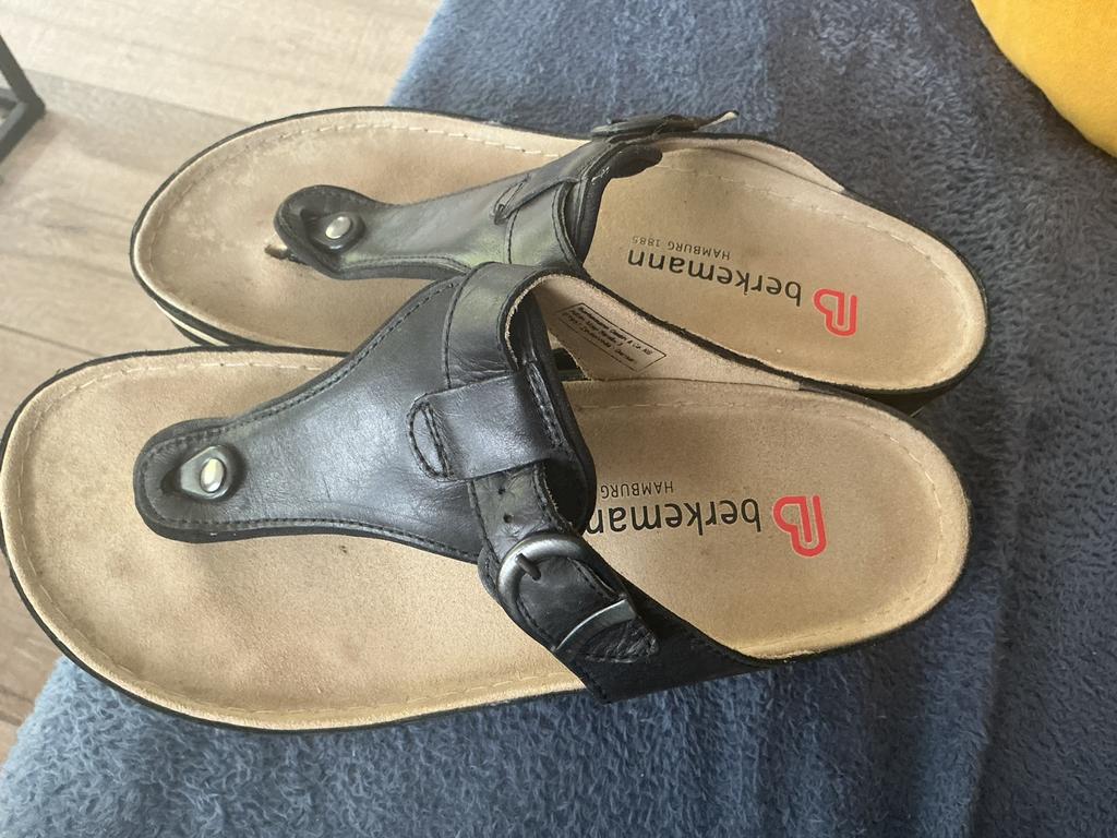 Medische teenslippers maat 40, Ophalen, Zo goed als nieuw, Slippers