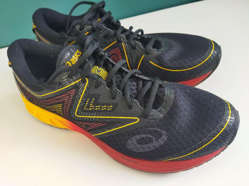 Asics noosa ff 44.5, Sport en Fitness, Hardloopschoenen, Ophalen of Verzenden, Zo goed als nieuw, Hardlopen
