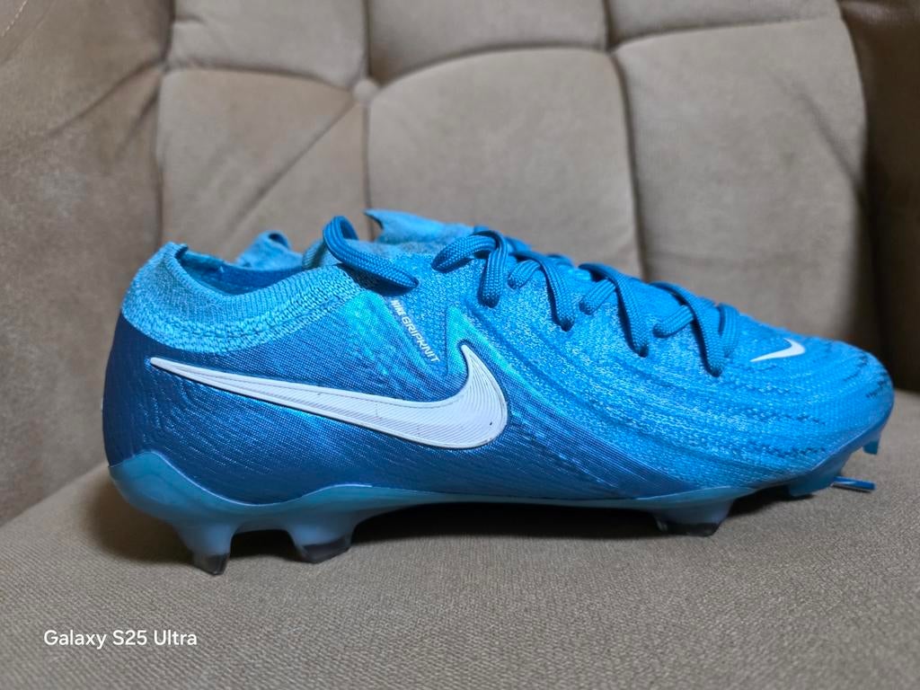 Nike phantom gx elite taille 37.5, Sports & Fitness, Football, Enlèvement