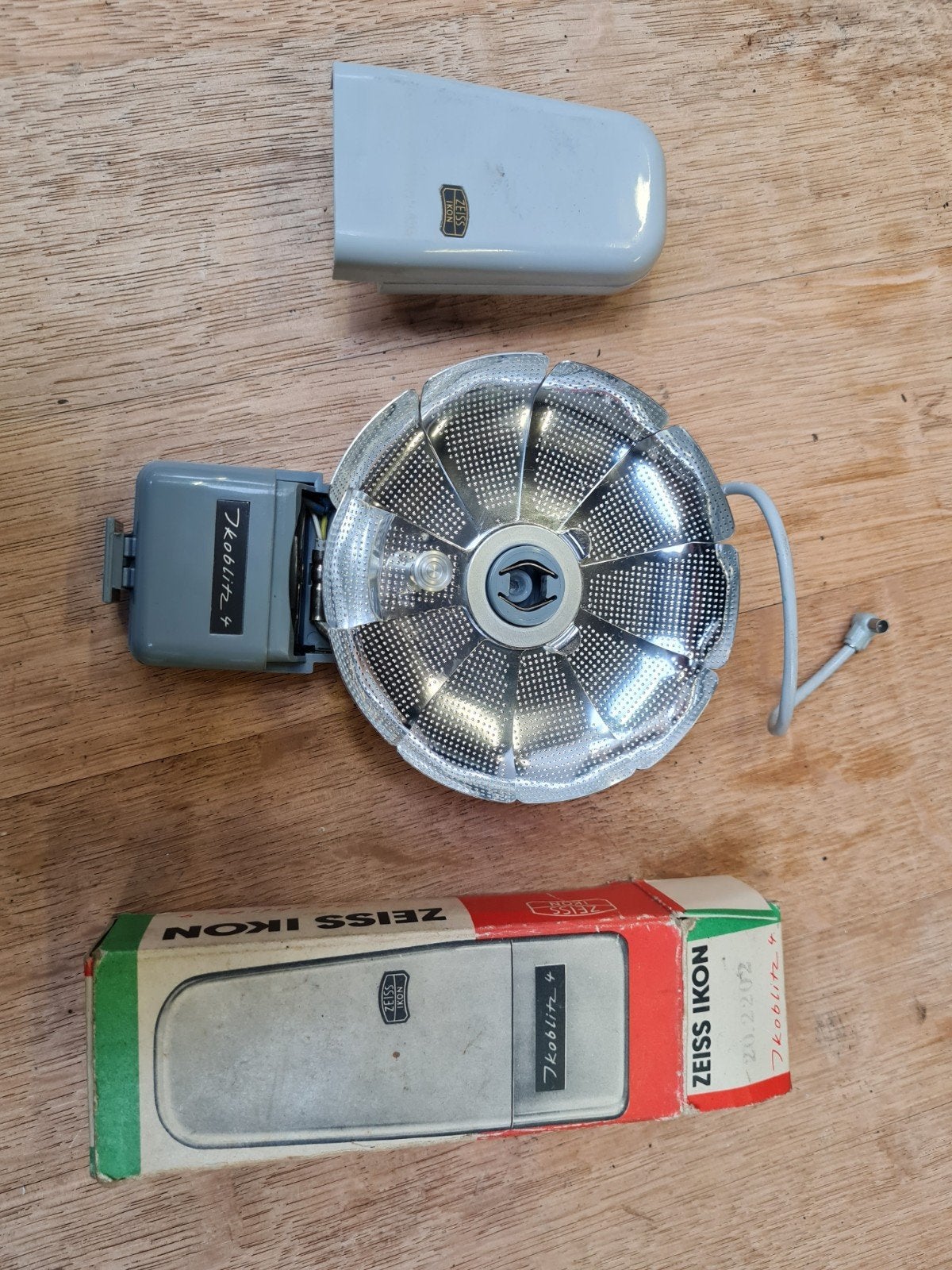 een Zeiss Ikon Ikoblitz 4 flitser vintage, Audio, Tv en Foto, Foto | Flitsers, Ophalen