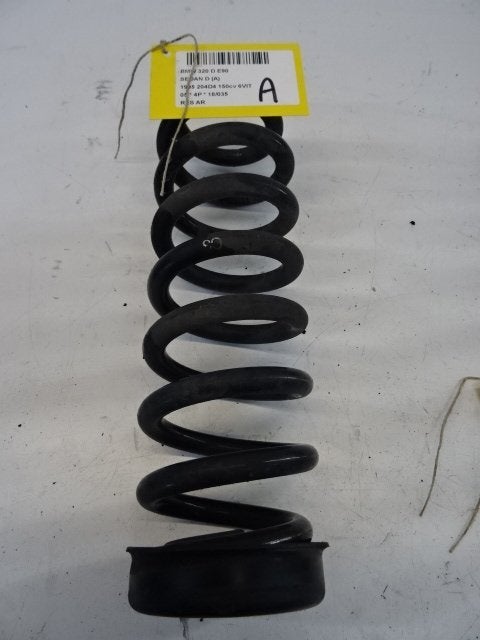 RESSORT DE SUSPENSION ARRIERE BMW 3 serie (E90), Utilisé, BMW, Petuelring 130
80809  München, DE, Bayerische Motoren Werke AG