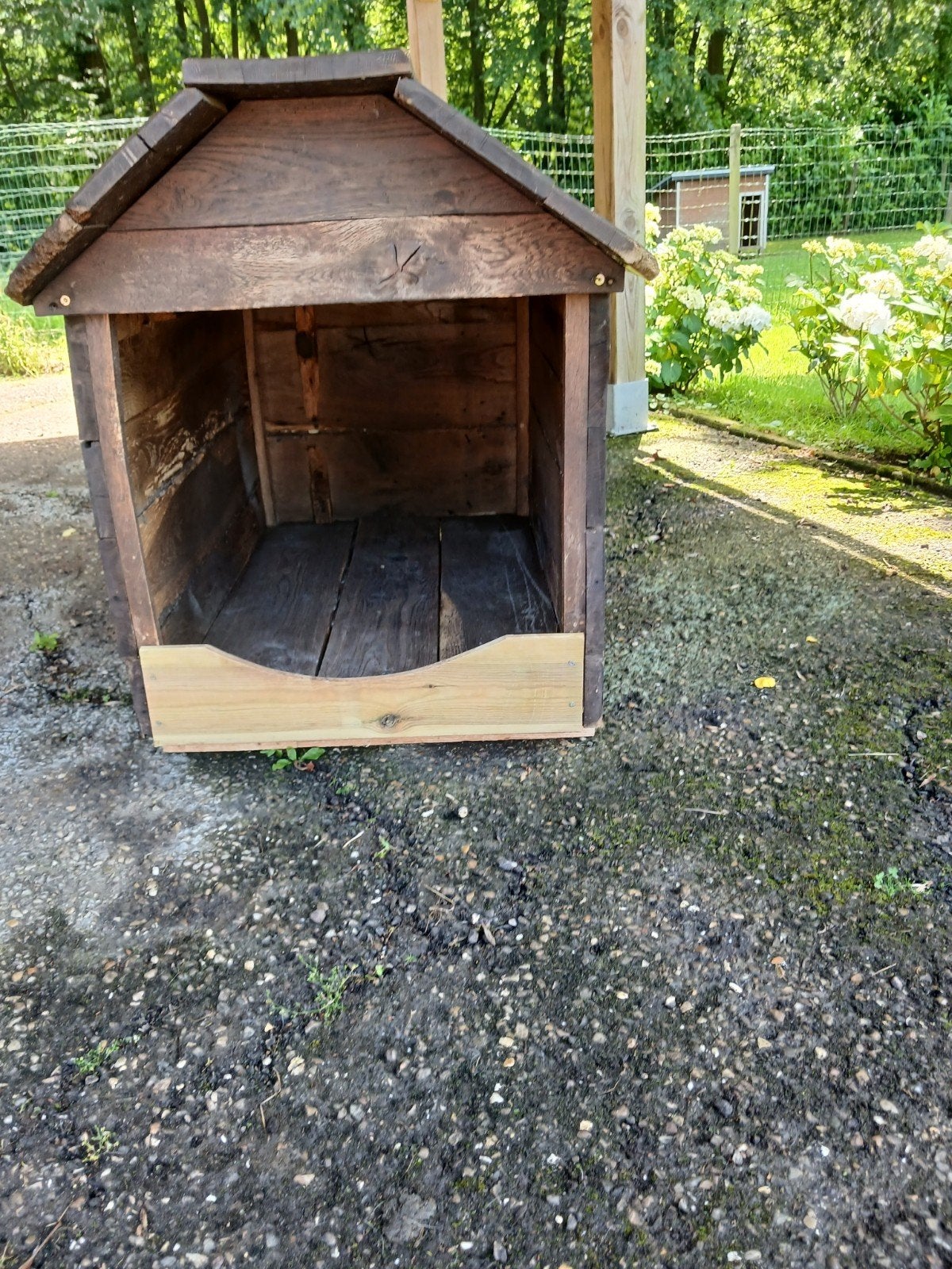 Hondenhok in eik, Ophalen, Hondenhok