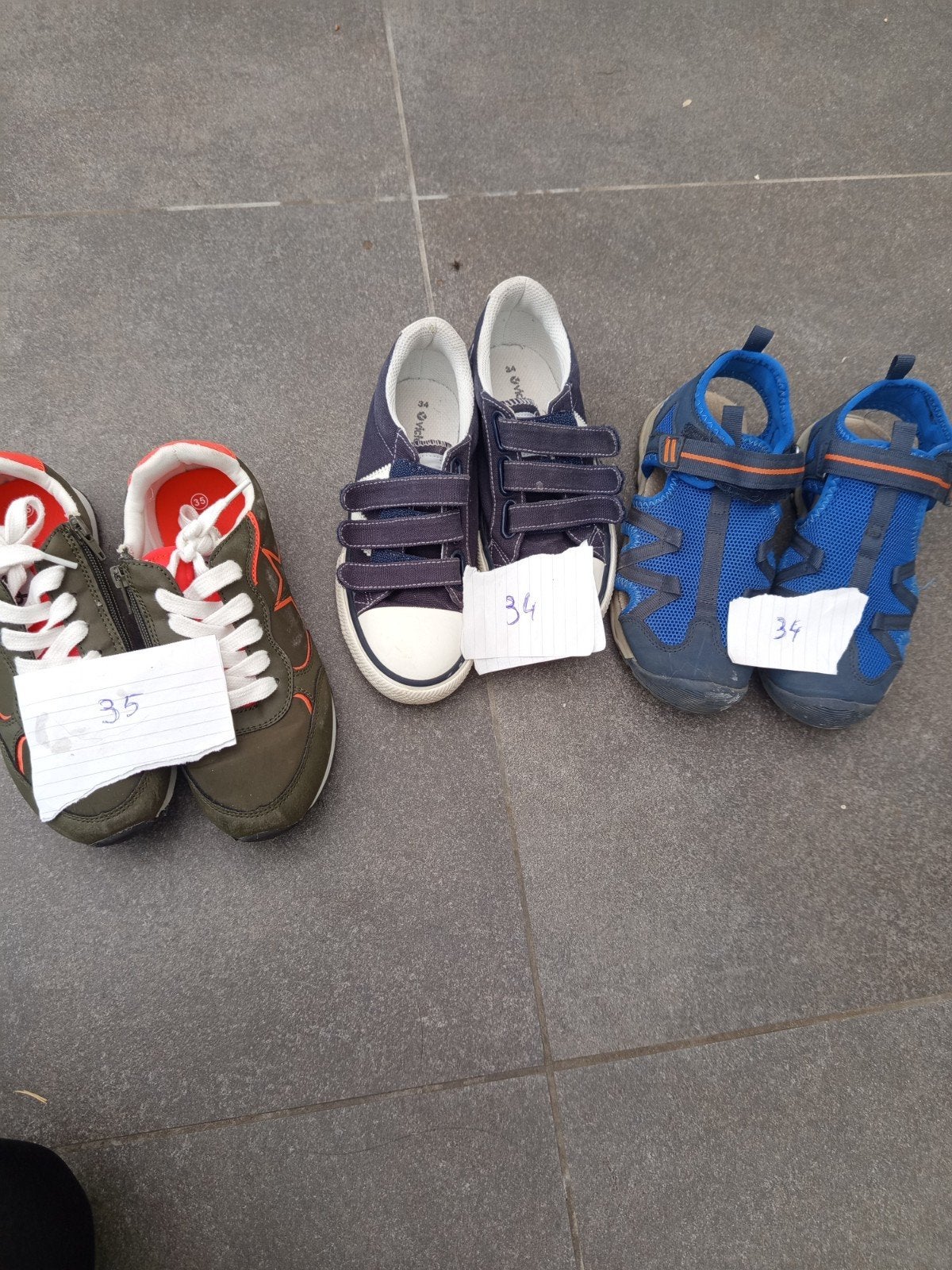 gratis afhalen, Enfants & Bébés, Vêtements de bébé | Chaussures & Chaussettes, Enlèvement