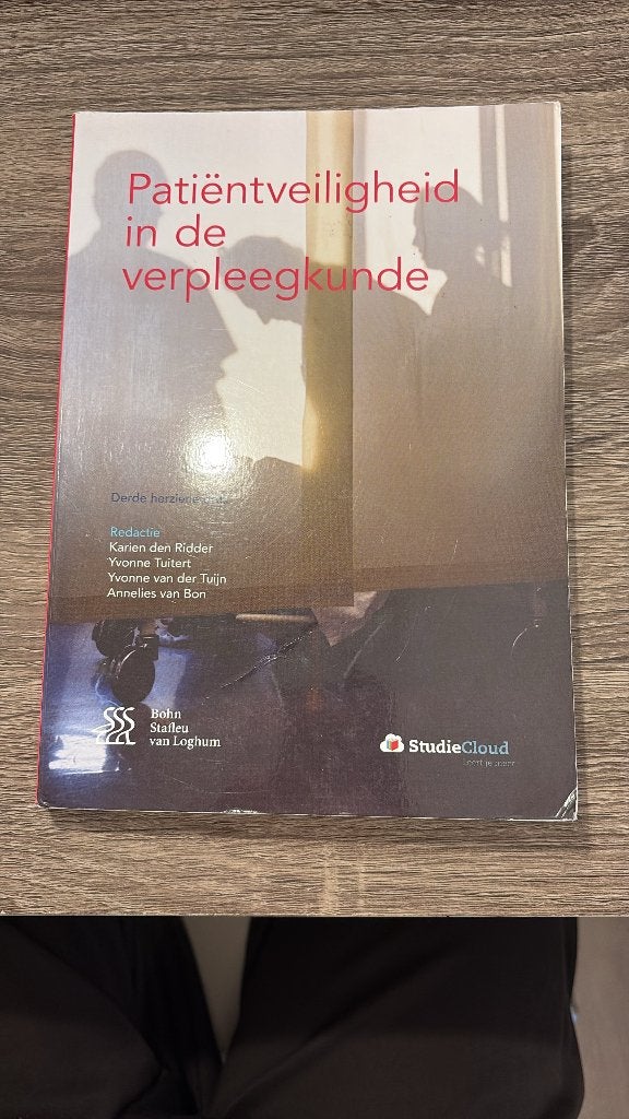 Patiëntenveiligheid in de verpleegkunde, Ophalen of Verzenden, Zo goed als nieuw, Hogeschool, Bohn stafleu van loghum