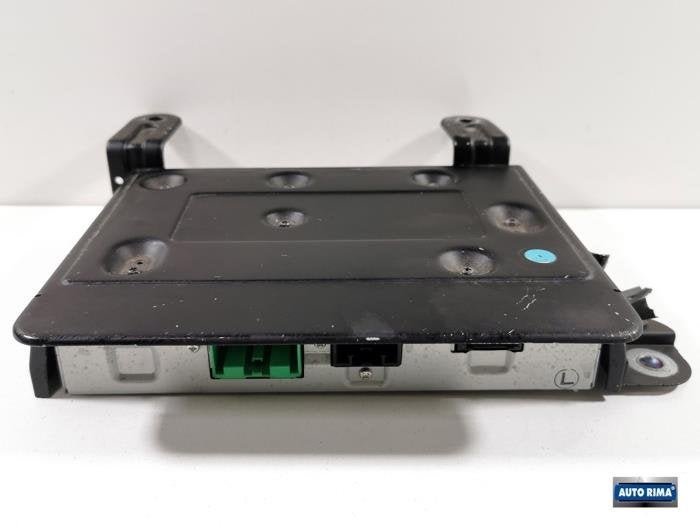 Amplificateur radio d'un Volvo S60, -, 3 mois de garantie, -, -