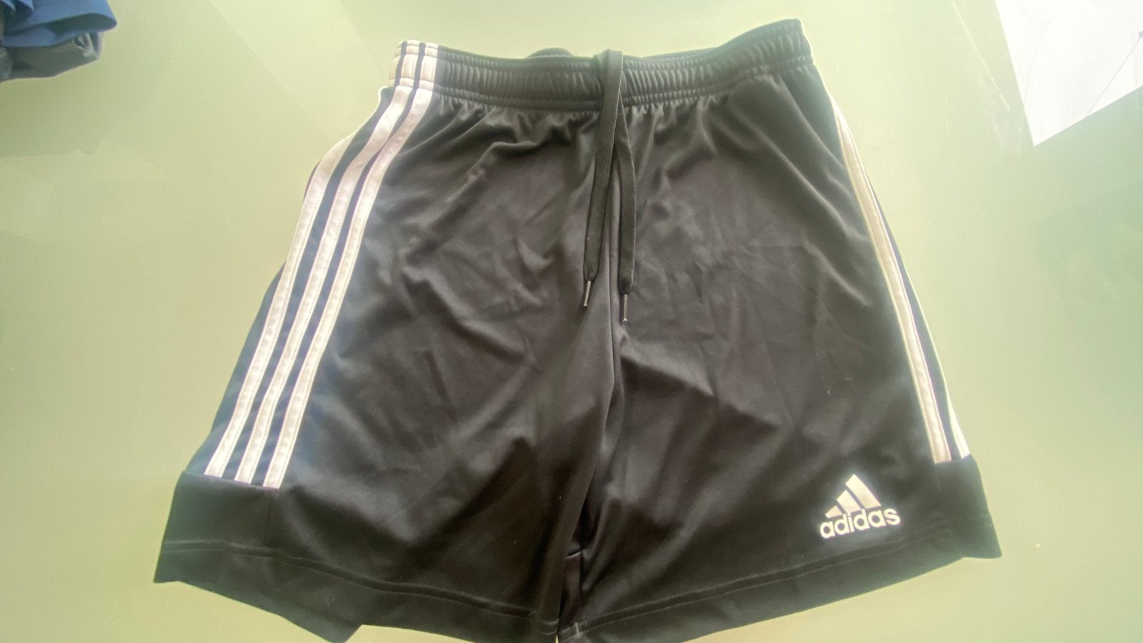 Nike en Adidas shorten maat S, Kleding | Heren, Sportkleding, Ophalen, Zwart, Overige maten, Voetbal