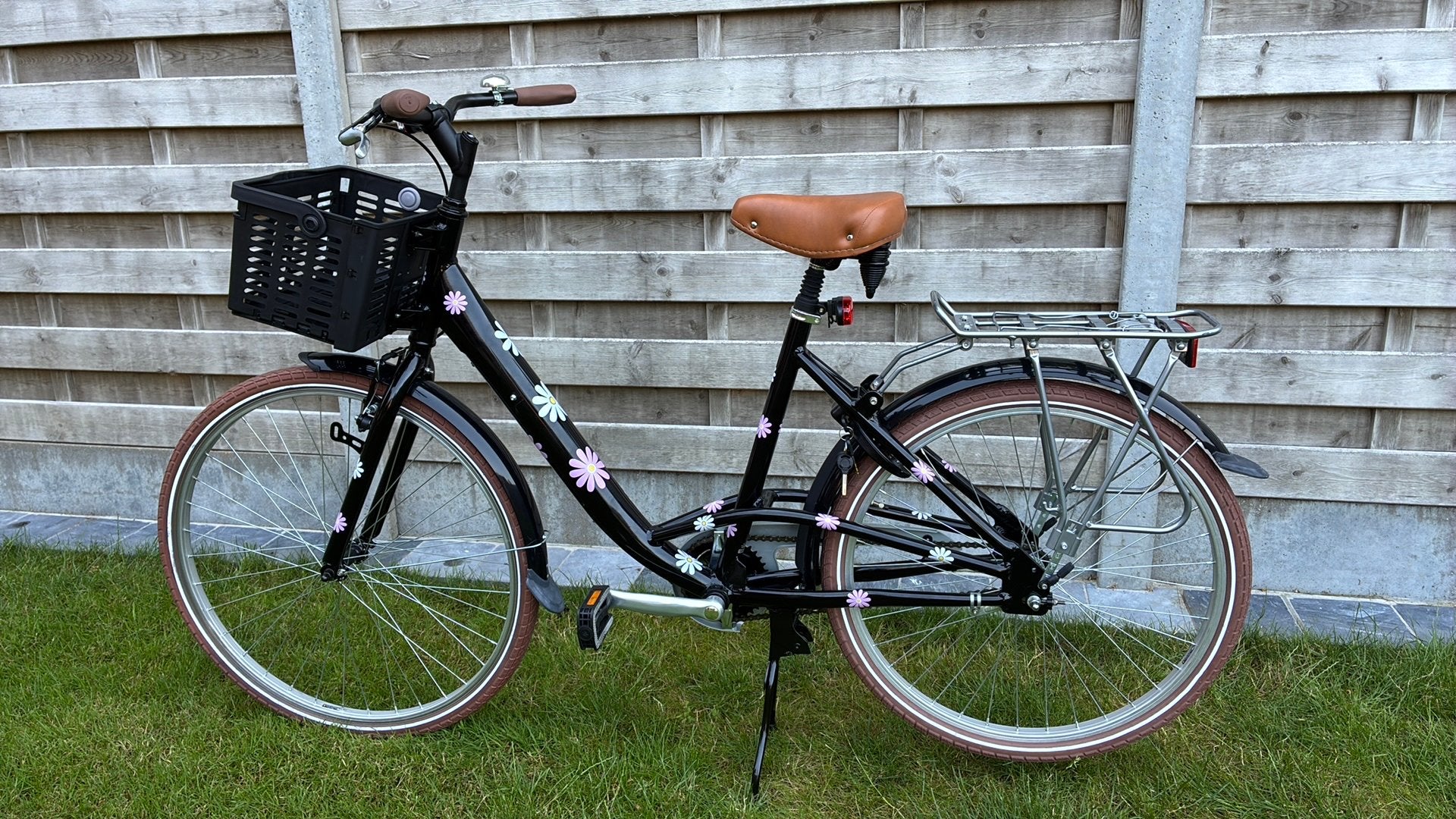 Tienerfiets, kleine damesfiets, Fietsen en Brommers, Ophalen of Verzenden, Nieuw, Velgrem, Versnellingen