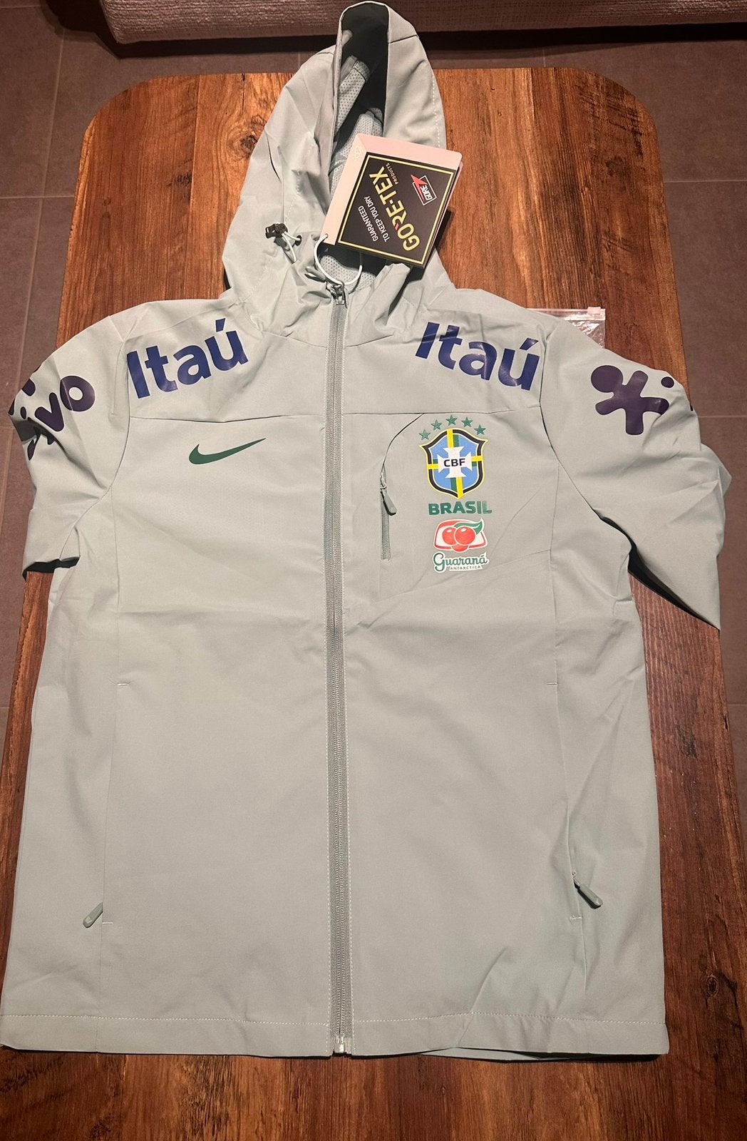 Veste coupe-vent bresil football, Enlèvement ou Envoi, Comme neuf, Football