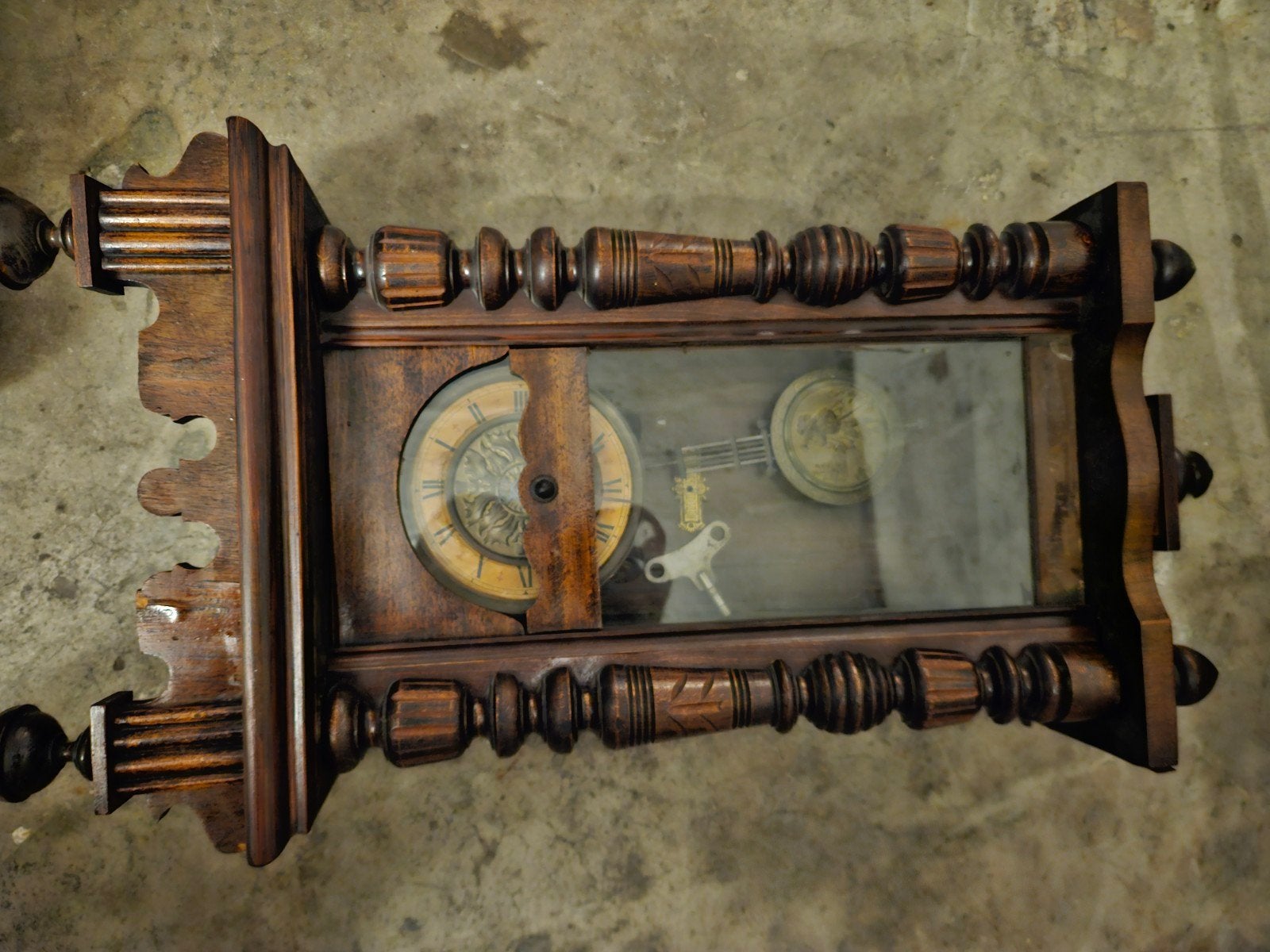 Horloge à réparer