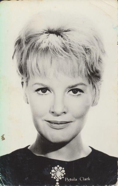 (m132) Petula Clark, promotiefoto / postkaart, Envoi