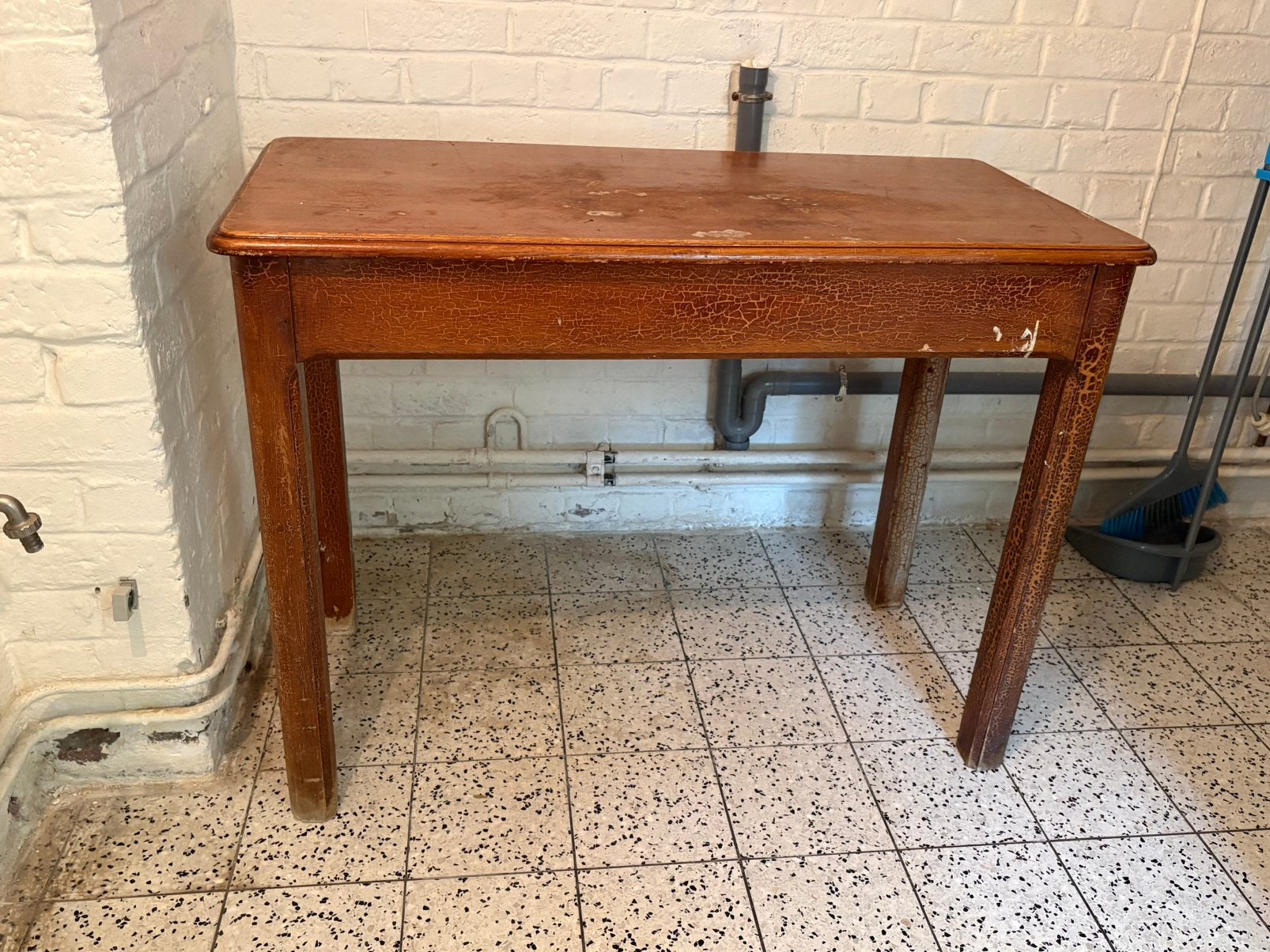 Gratis oude café tafel, Huis en Inrichting, Ophalen, Gebruikt