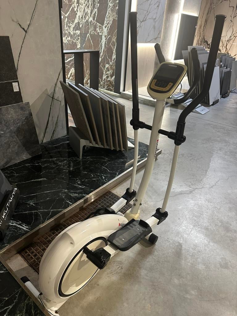 Vélo elliptique Hammer, Enlèvement, Comme neuf, Vélo elliptique