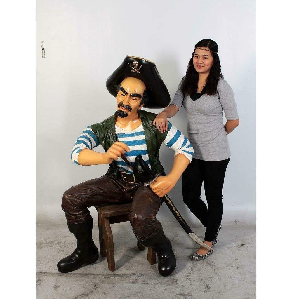 Pirate 150 cm - statue de pirate sur un tabouret, Enlèvement, Neuf