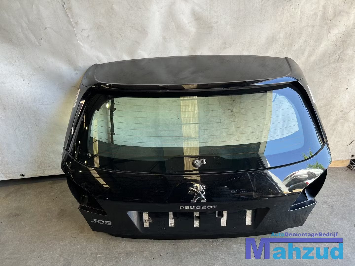 PEUGEOT 308 2 hatchback Zwart KTV achterklep 2013-2021, Taurusavenue 1
2132 LS  Hoofddorp, NL, Stellantis N.V., Utilisé, Porte