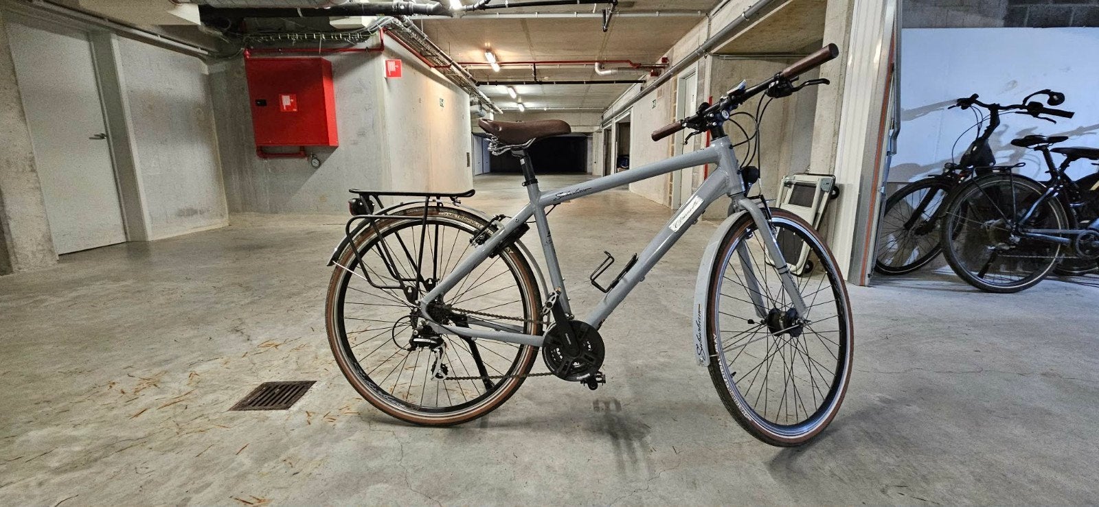 vélo  homme  tourisme, Fietsen en Brommers, Overige Fietsen en Brommers, Ophalen, Zo goed als nieuw, Grandville