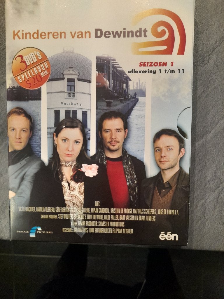 Dvd box Kinderen van Dewindt, Cd's en Dvd's, Seizoen 1, Drama, Zo goed als nieuw, Vanaf 12 jaar