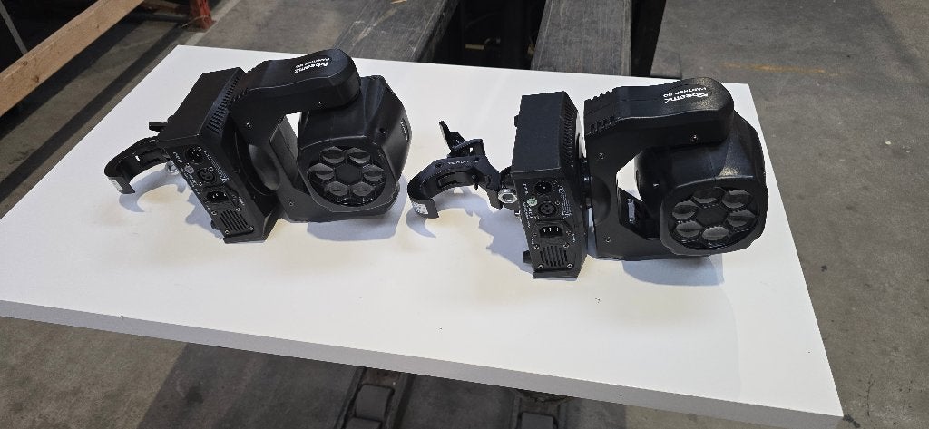 2 x BeamZ Panther 80 LED moving head met truss klemmen, Muziek en Instrumenten, Licht en Laser, Ophalen, Zo goed als nieuw, Licht