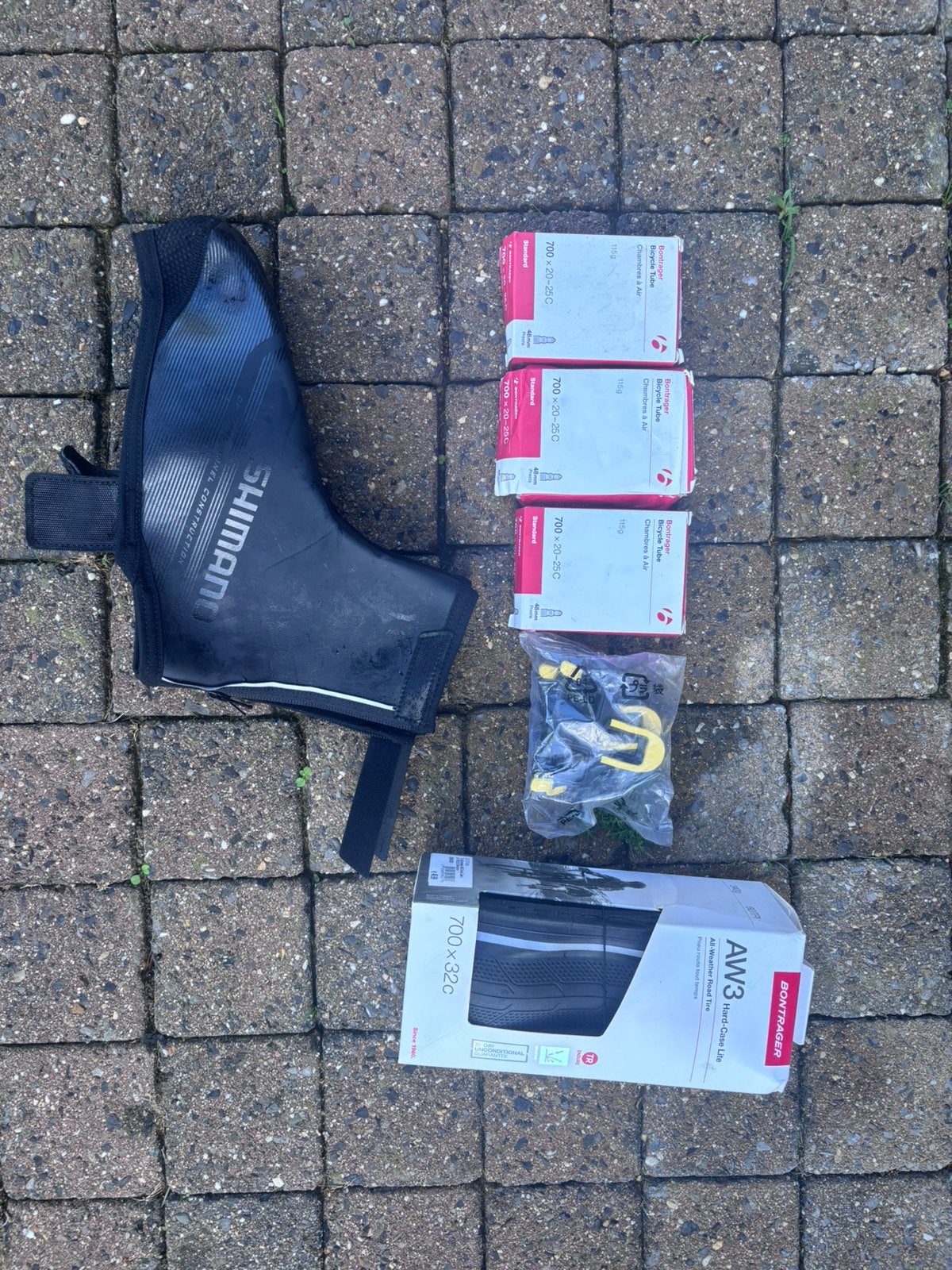 Accessoires de vélo (chambres à air, pneus, pédales, etc.), Vélos & Vélomoteurs, Enlèvement, Comme neuf