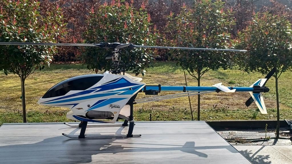 Kyosho caliber 30 helicopter RC, Enlèvement ou Envoi, Comme neuf, Hélicoptère, Autres marques